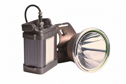 Linterna Minera LED 1500W – Largo Alcance 800m para Camping y Caza