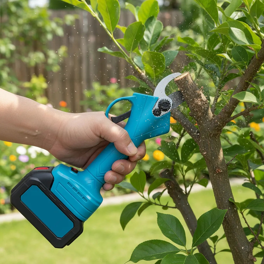 Set Jardinería Inalámbrico 3 en 1  Orilladora + Motosierra + Tijera de Podar Recargable