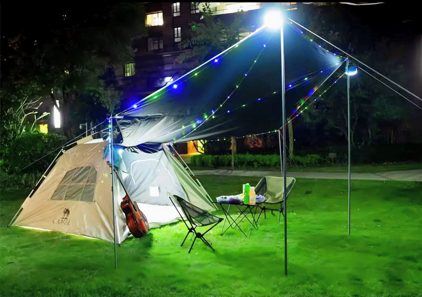 Lámpara Solar Recargable con Guirnalda LED 5m y Power Bank – Camping y Hogar