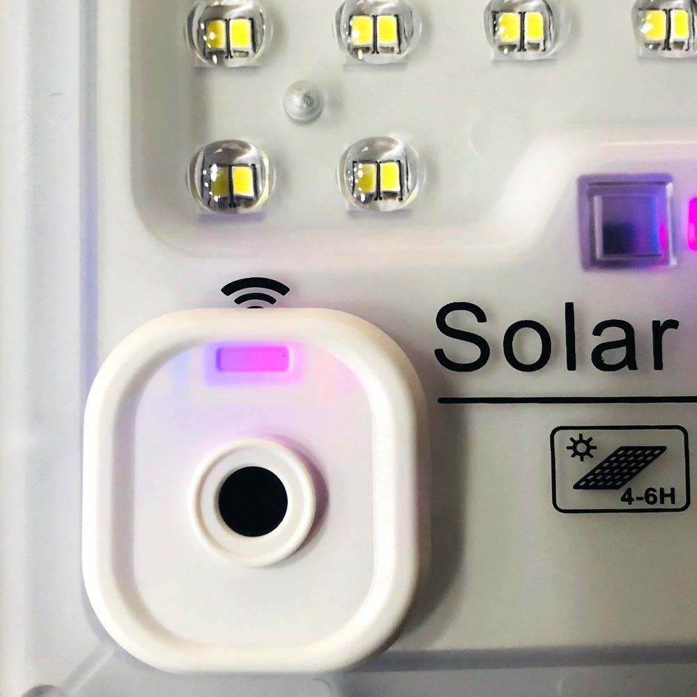 Foco Solar LED 200W con Cámara WiFi Incorporada y Control Remoto